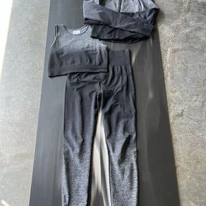 Ombré 3 piece workout set